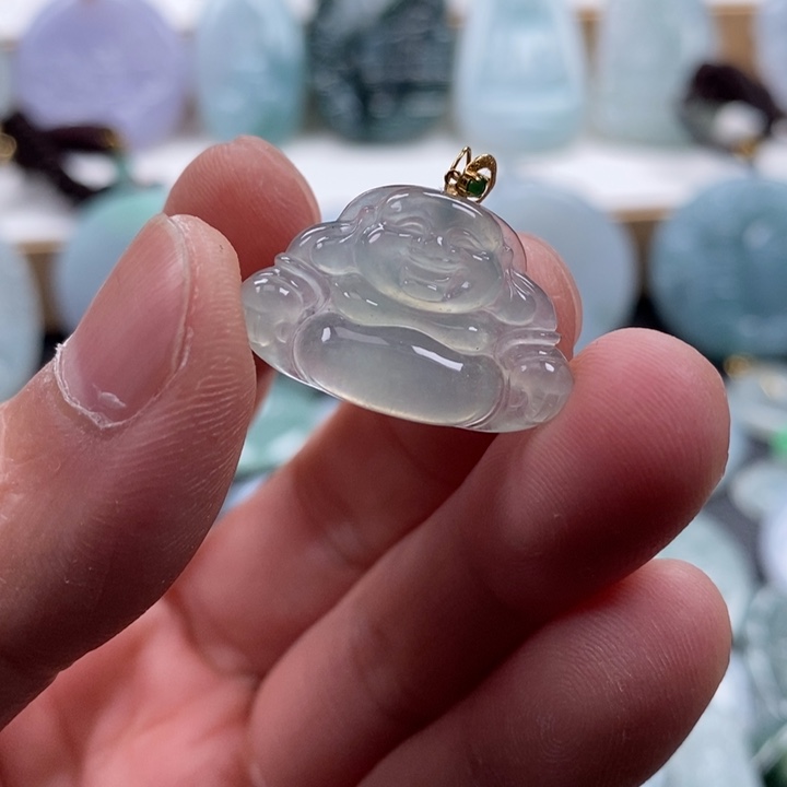 翡翠颈饰18K金镶嵌?****翡翠