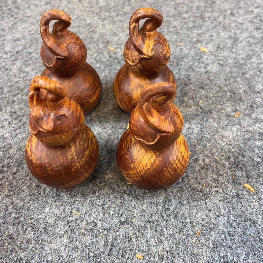 崖柏太行崖柏妖孽雪花把件到手一个