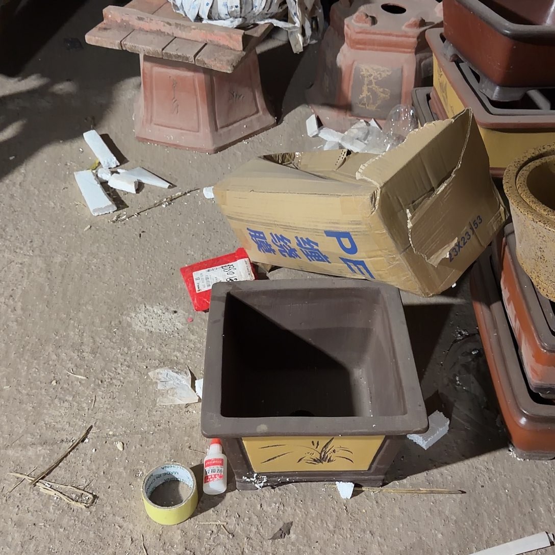 清***阳紫砂花盆四方一对