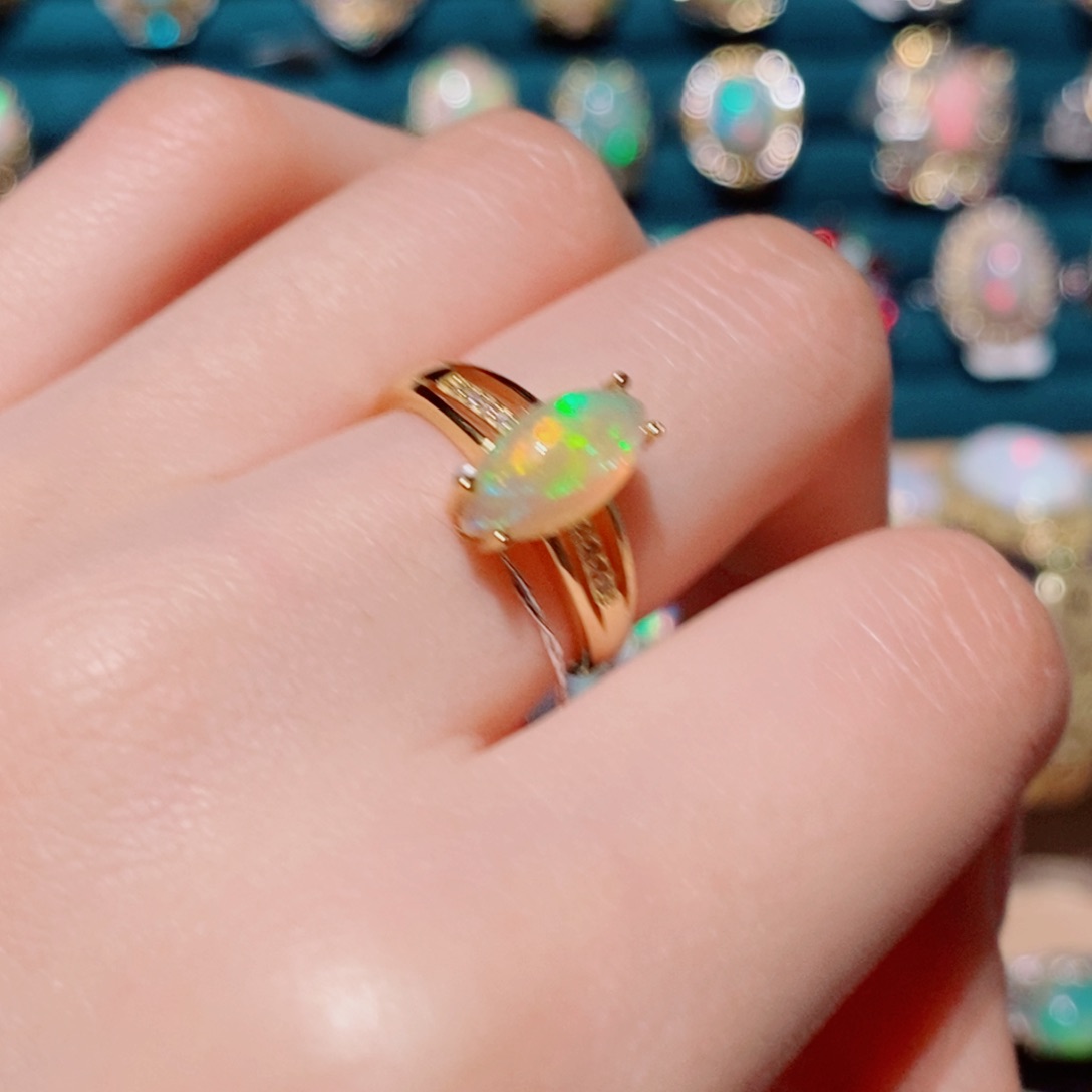 欧泊欧泊戒指银S925镶嵌