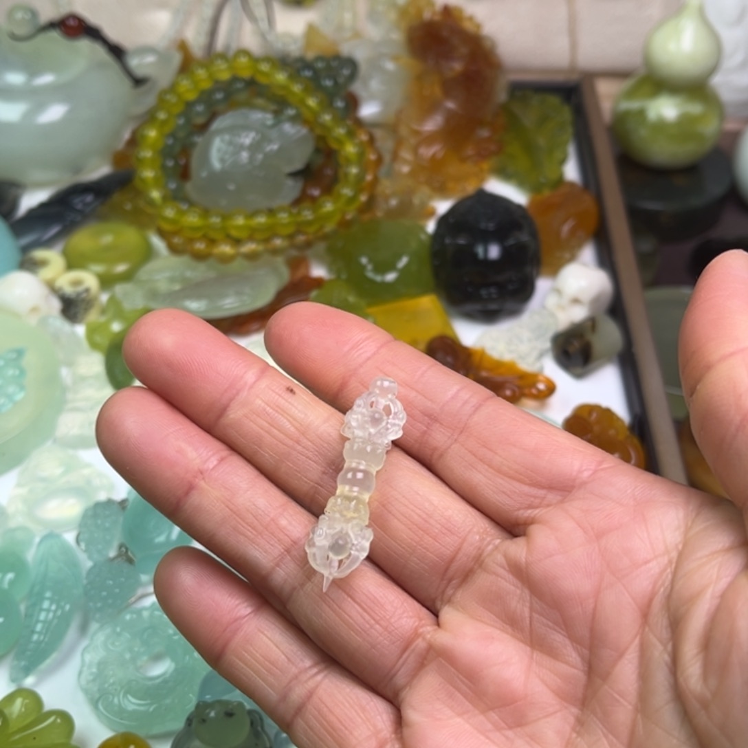 蛇纹石玉未镶嵌岫玉