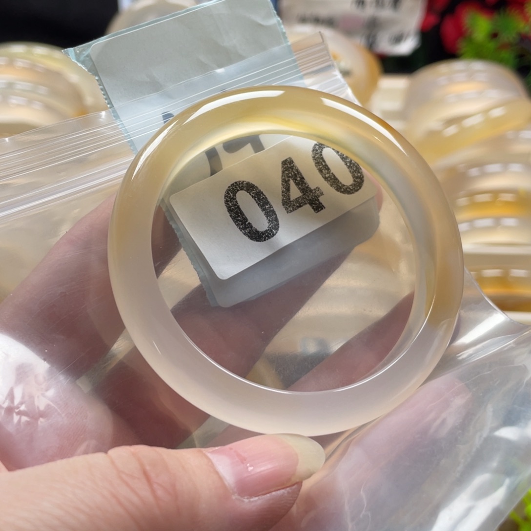 玛瑙/玉髓未镶嵌手镯