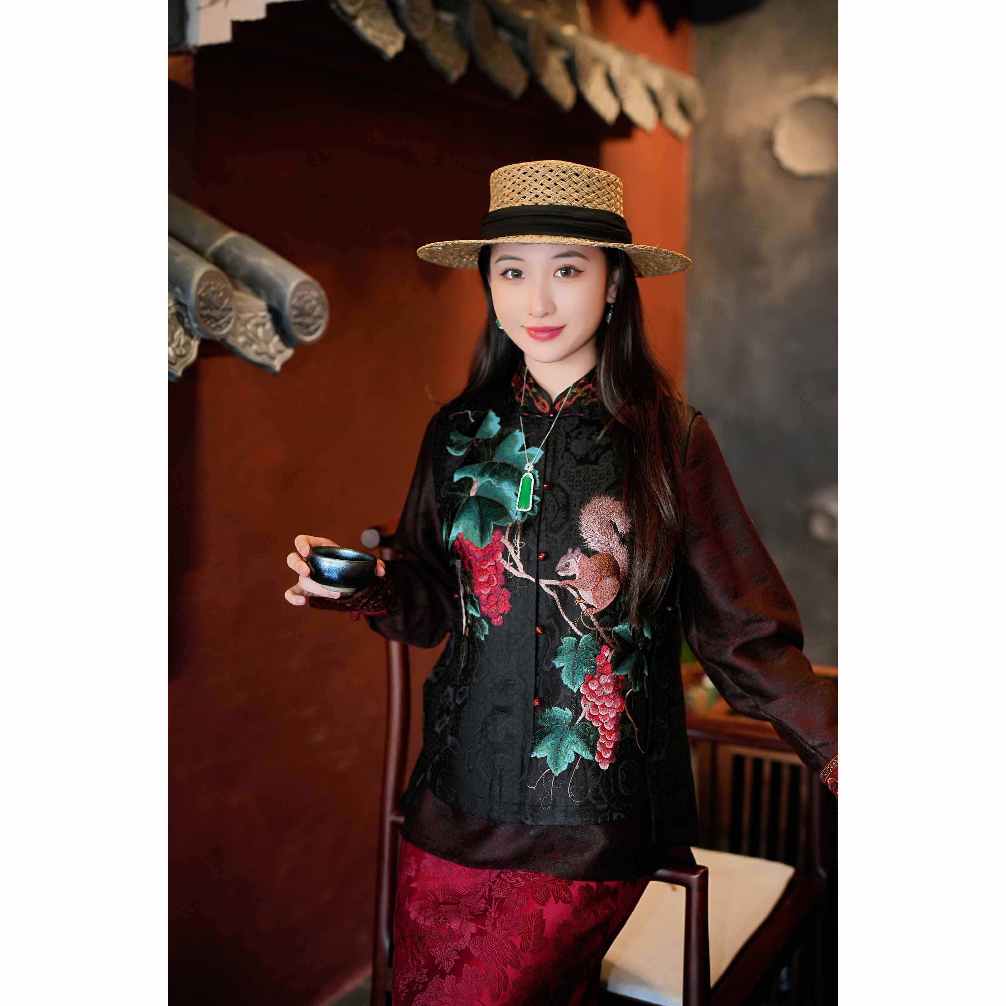 蓝大【深静】新中式桑蚕丝马夹5745