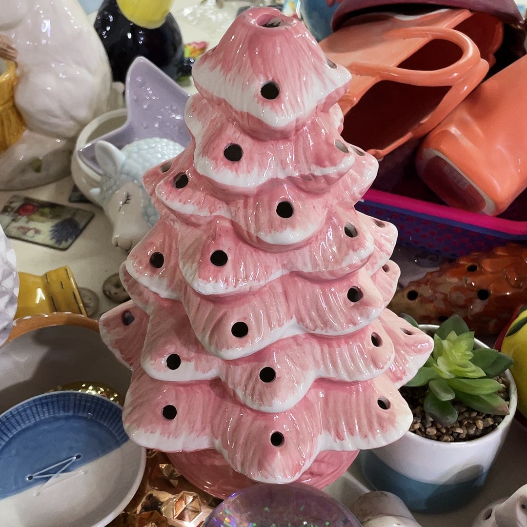 摆件 瑕疵。磕碰。       