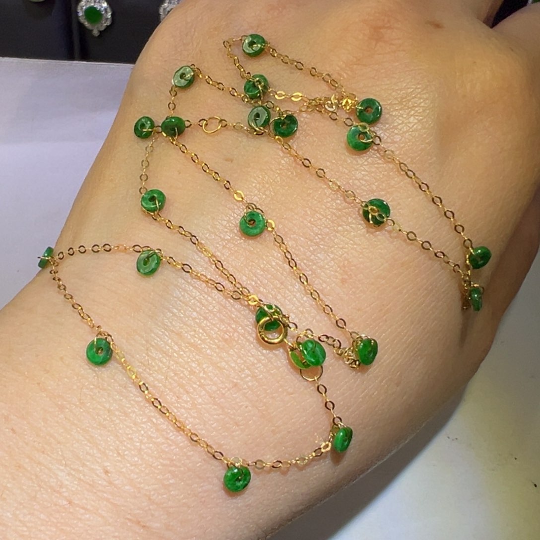 翡翠颈饰18K金镶嵌满天星