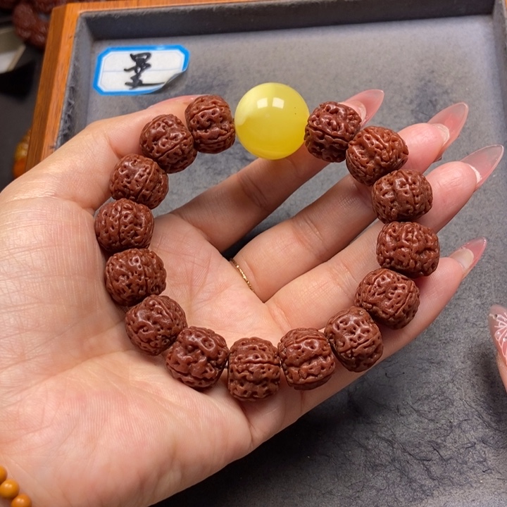 金刚菩提吊坠菩提