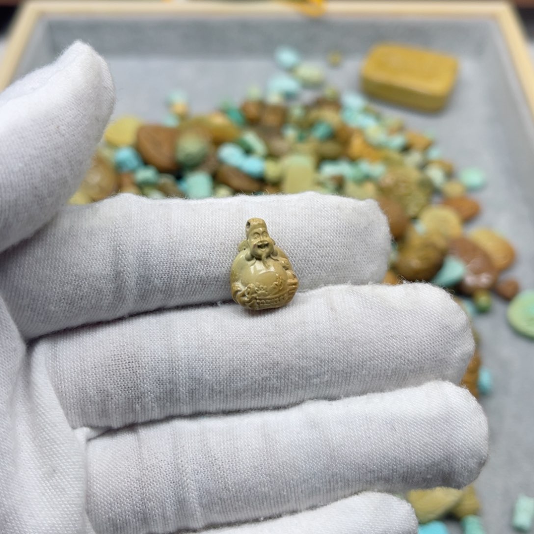 绿松石挂件未镶嵌