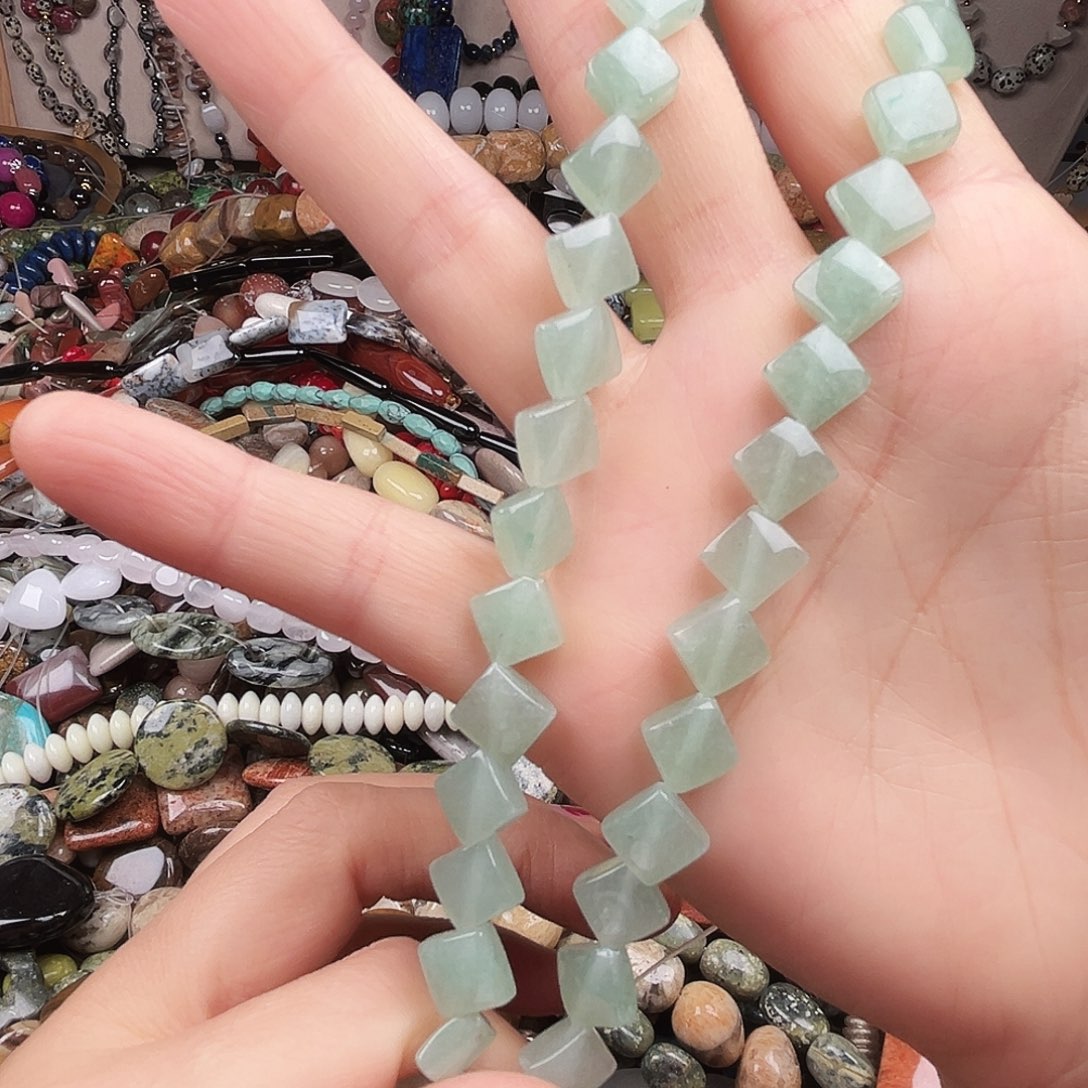 玛瑙/玉髓未镶嵌珠宝半成品绿东陵