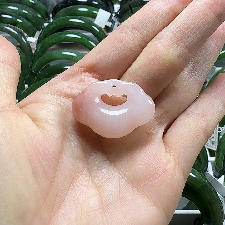 和田玉（碧玉）未镶嵌手镯荷花锁