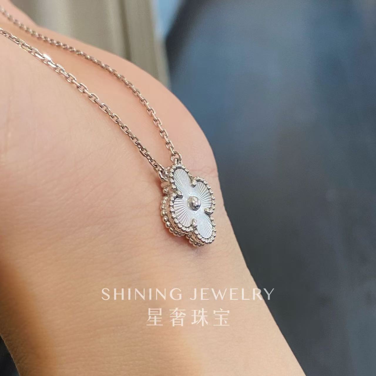 【星奢珠宝】实心金(6.5克以上)18K金镭射项链（少量库存）