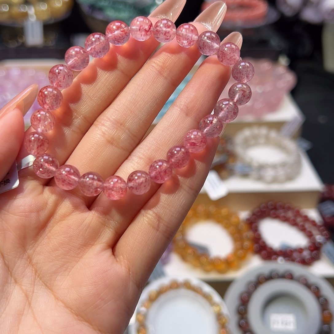 水晶手串未镶嵌天花板草莓晶7.6mm