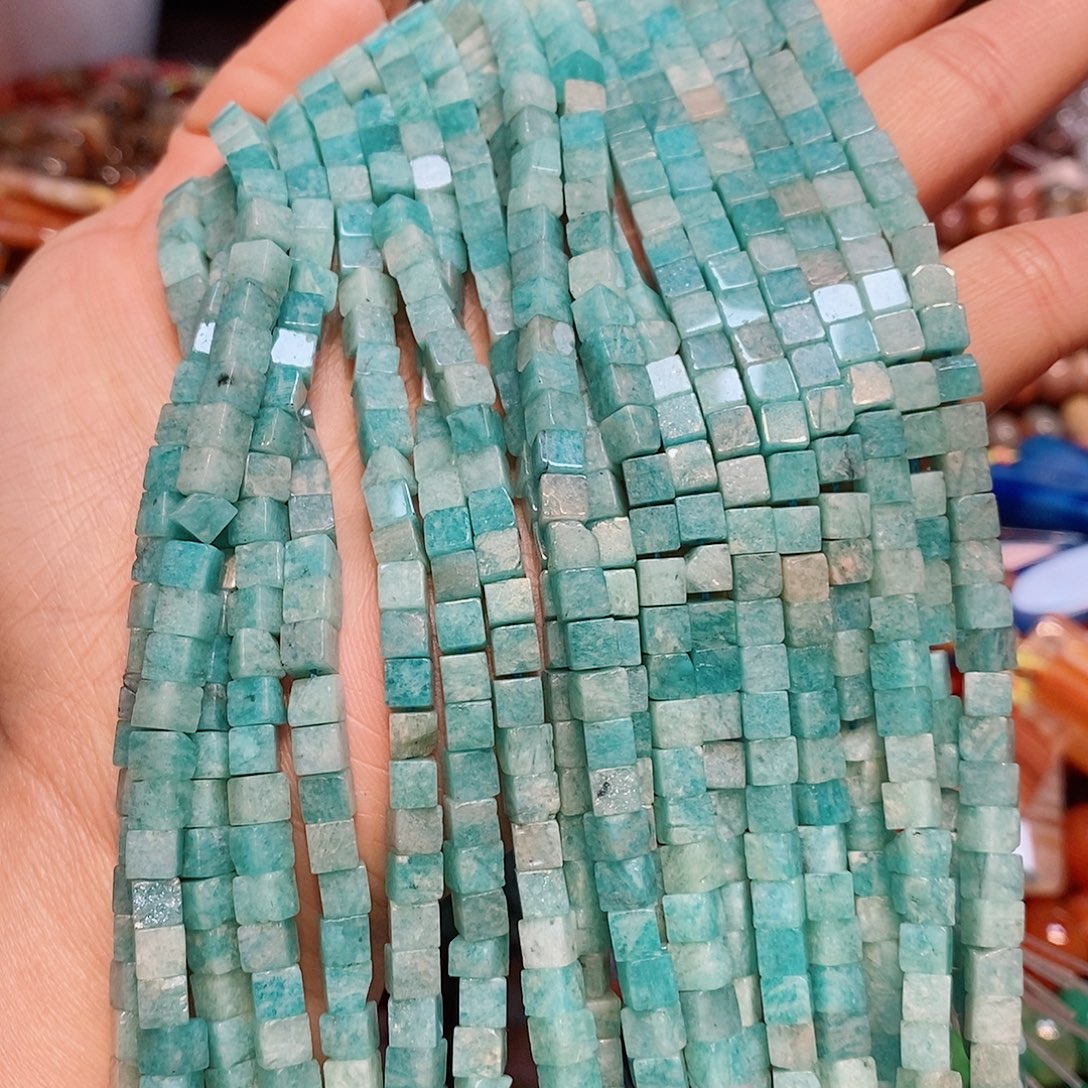 玛瑙/玉髓未镶嵌珠宝半成品天然天河方糖4✖️4mm一条