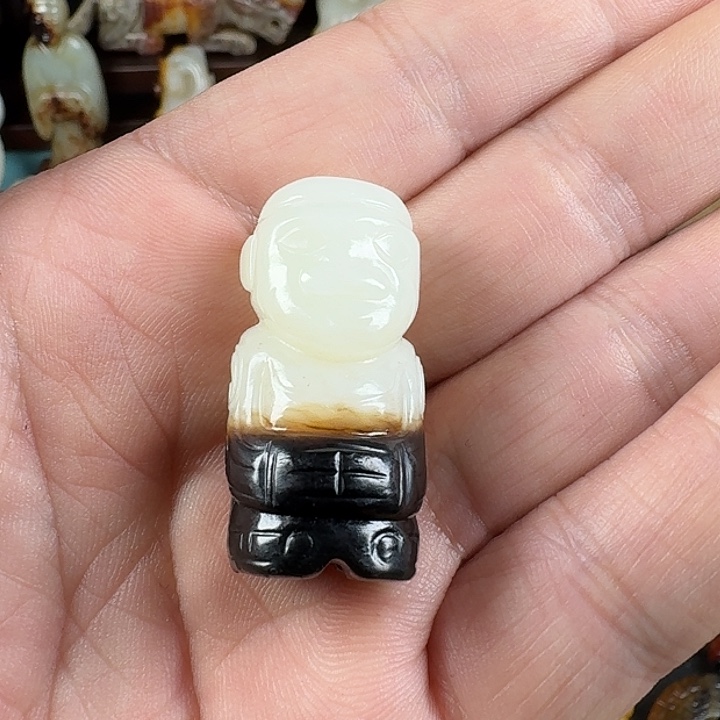 和田玉（糖玉）未镶嵌挂件