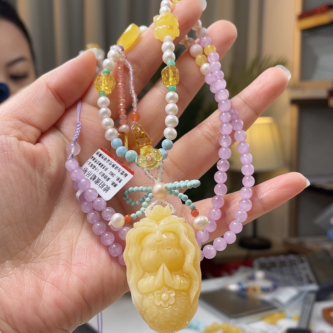 琥珀裸石未镶嵌蜜蜡吊坠