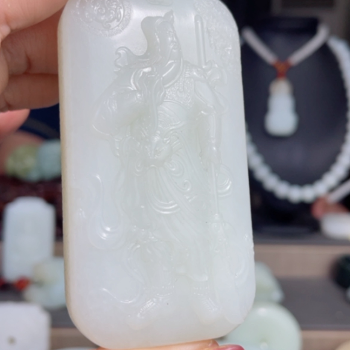 【闪购商品】颈饰未镶嵌和田玉