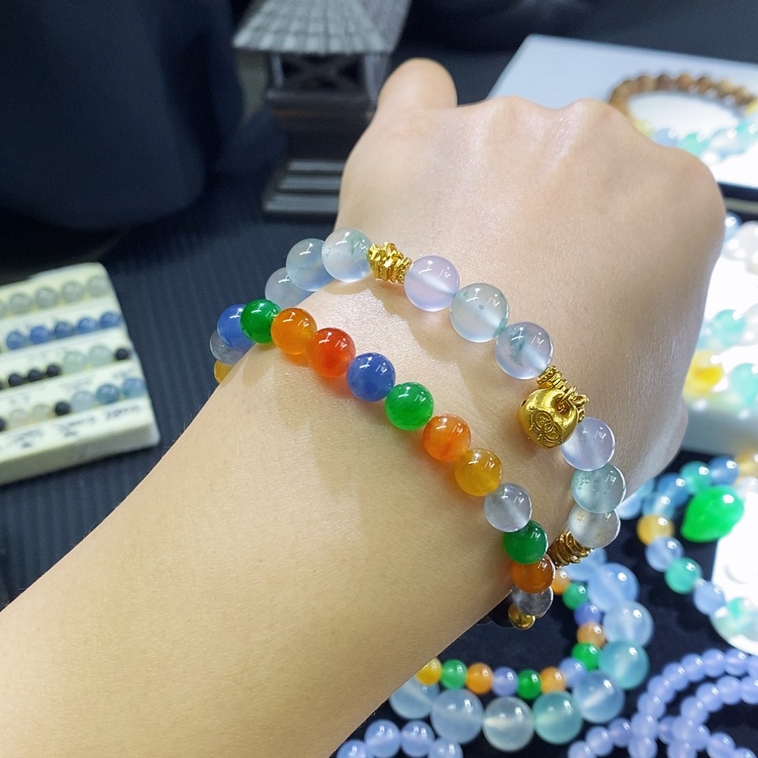 未镶嵌挂件翡翠盘缠手链