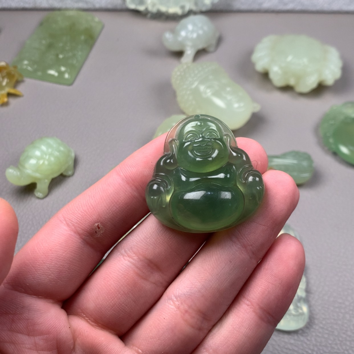 【闪购商品】蛇纹石玉未镶嵌岫玉