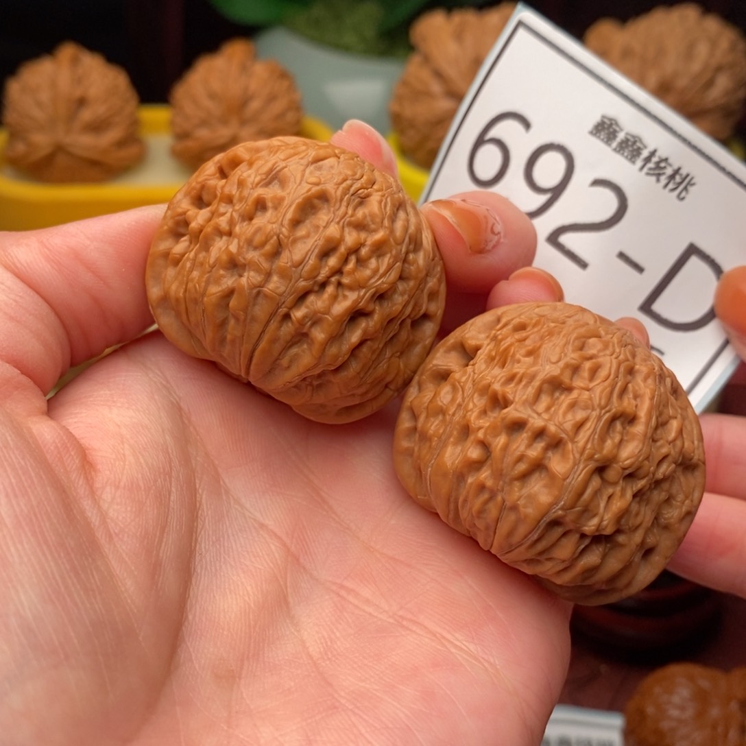 文玩核桃把件铁锤39