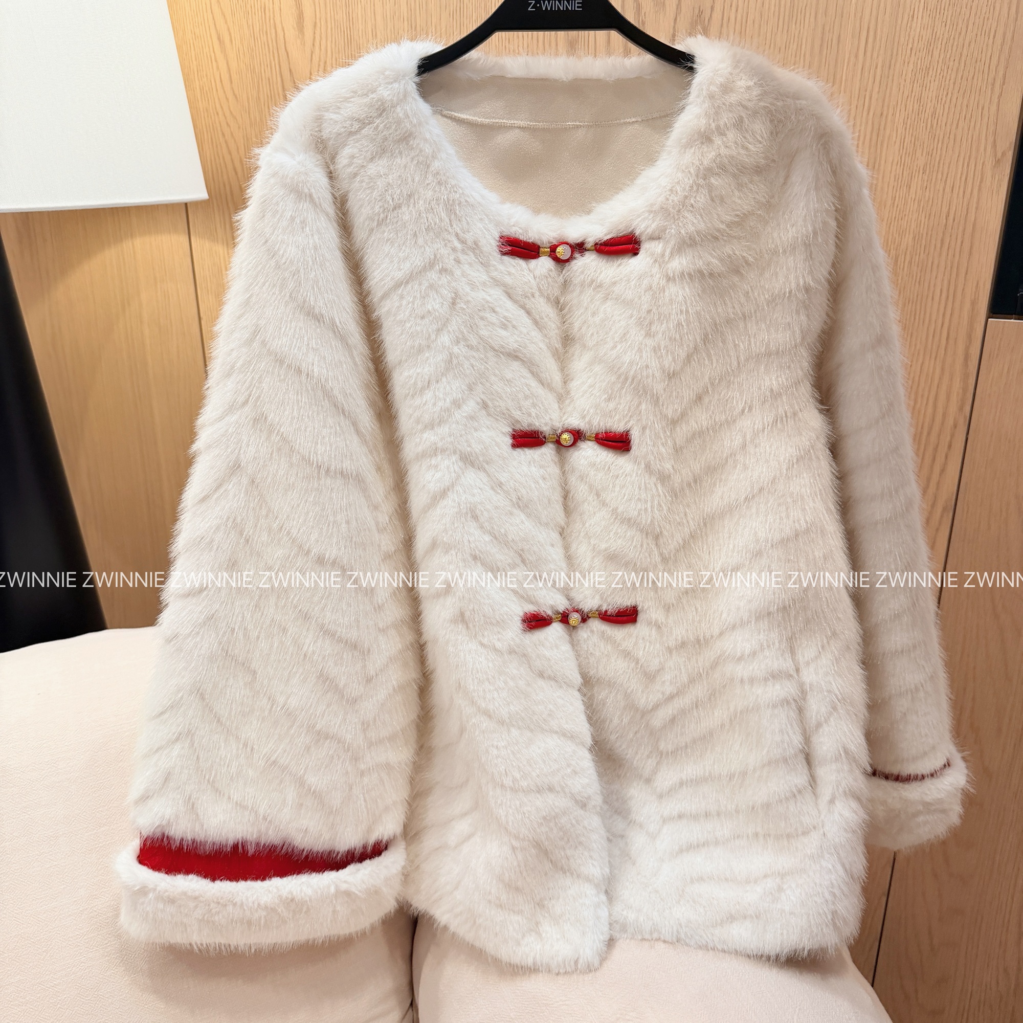 Zwinnie/詹维尼【收官系列毛毛外套 不补单限定】 QXY202507