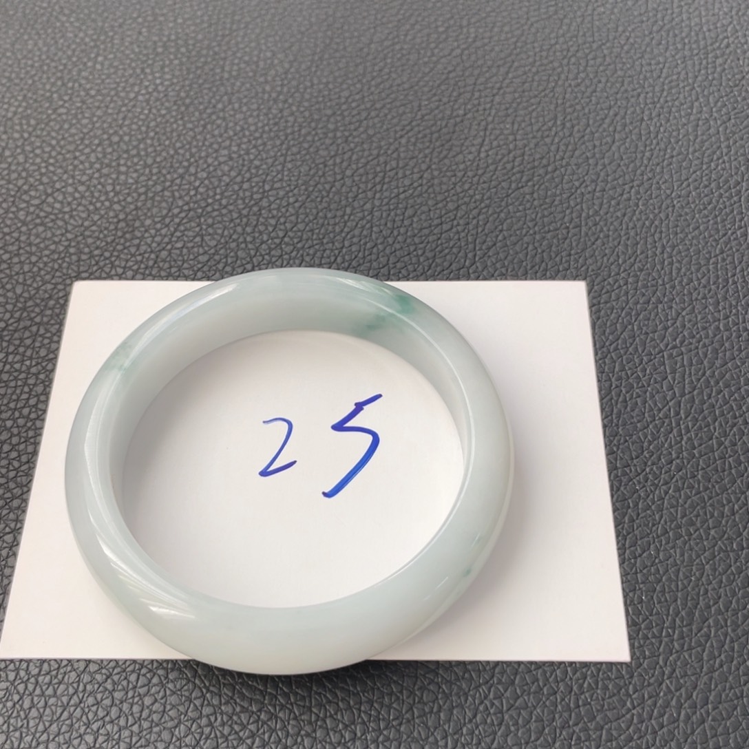 翡翠未镶嵌手镯25号