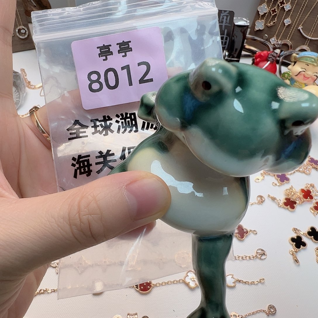 多****?兔兔摸的份额的摸摸哦哦哦