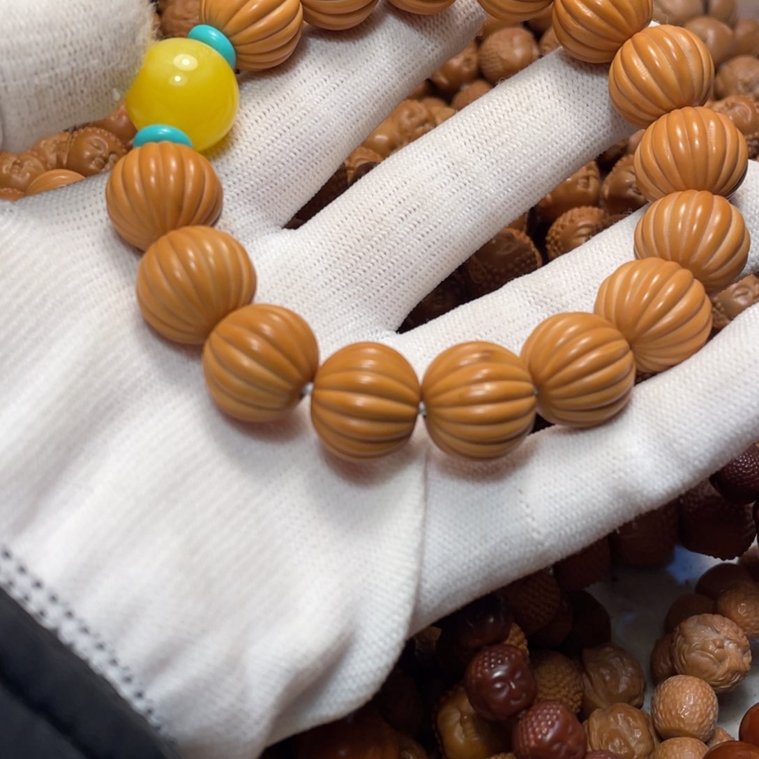 猴头核桃手串七*瓜珠微瑕