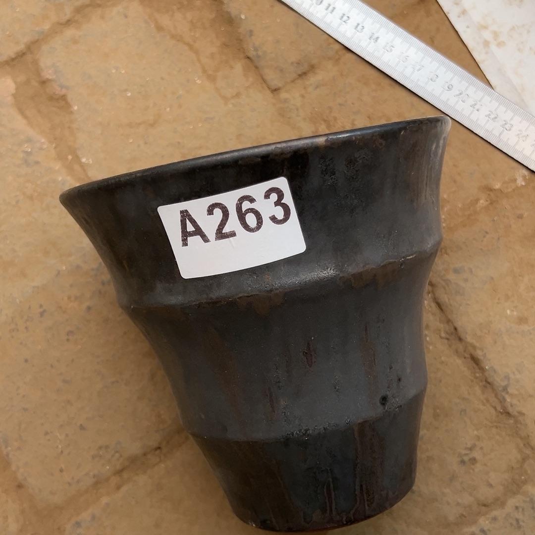 景德镇陶瓷直径17高17无孔