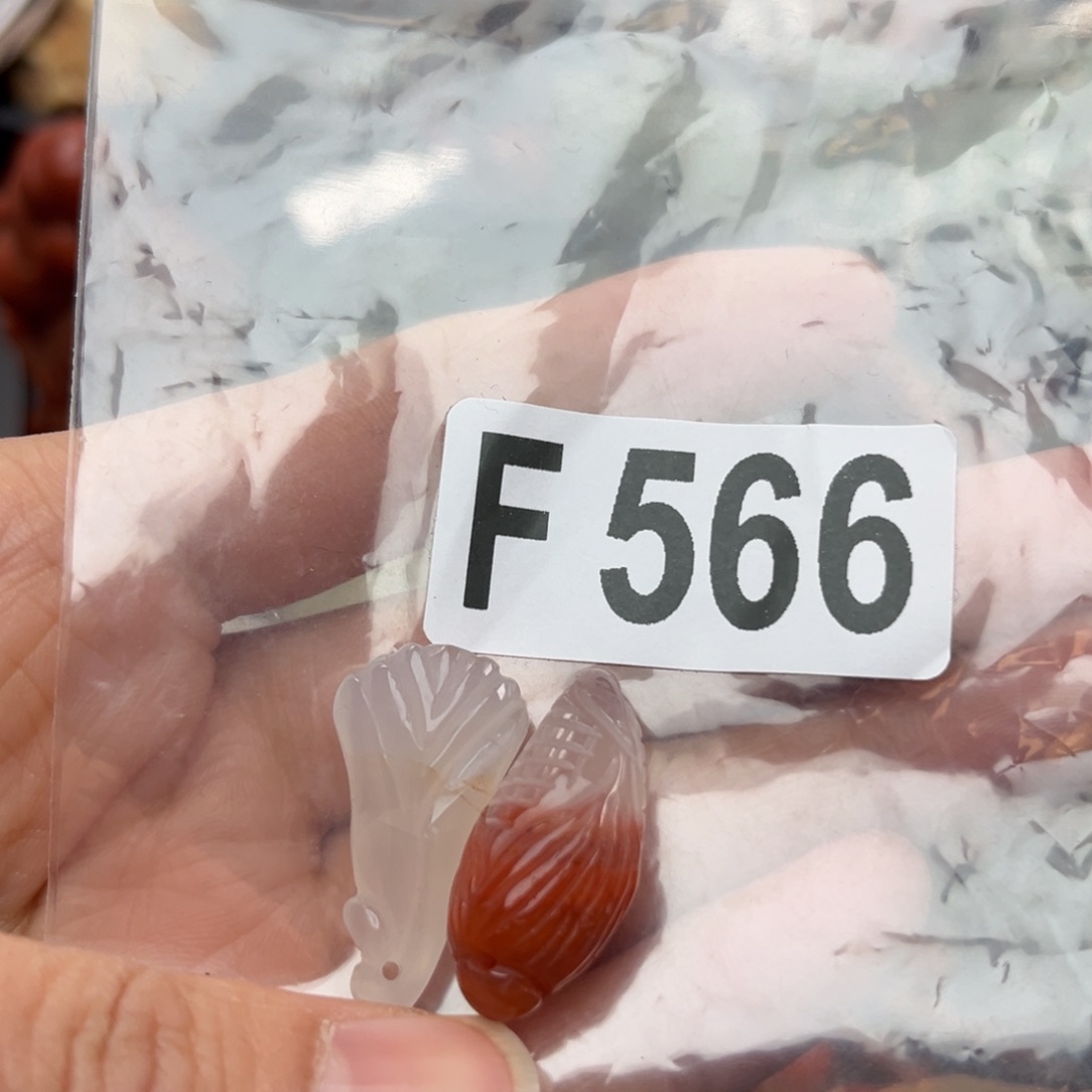 南红玛瑙未镶嵌珠宝奇石