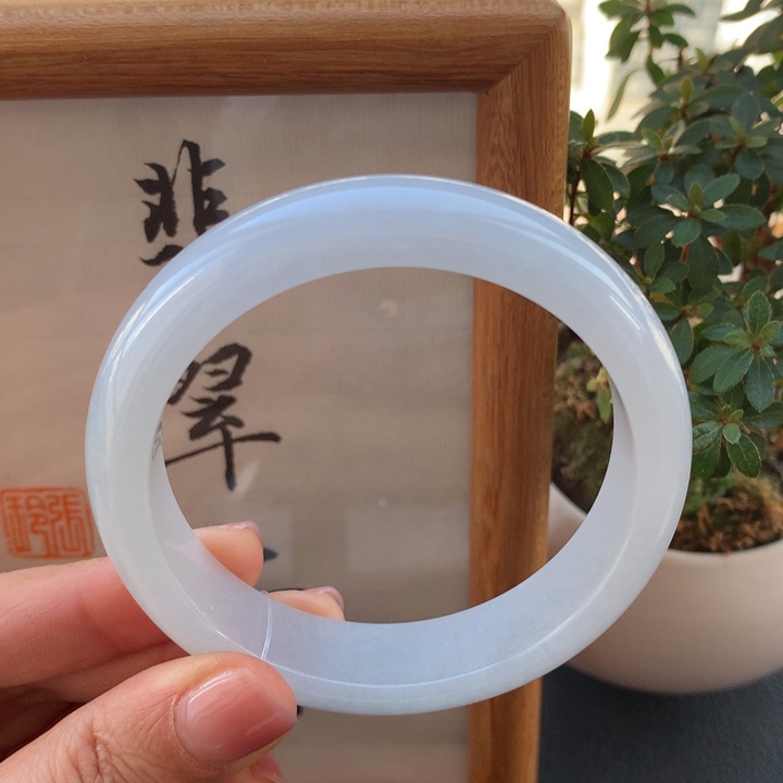 翡翠手镯未镶嵌翡翠手镯55