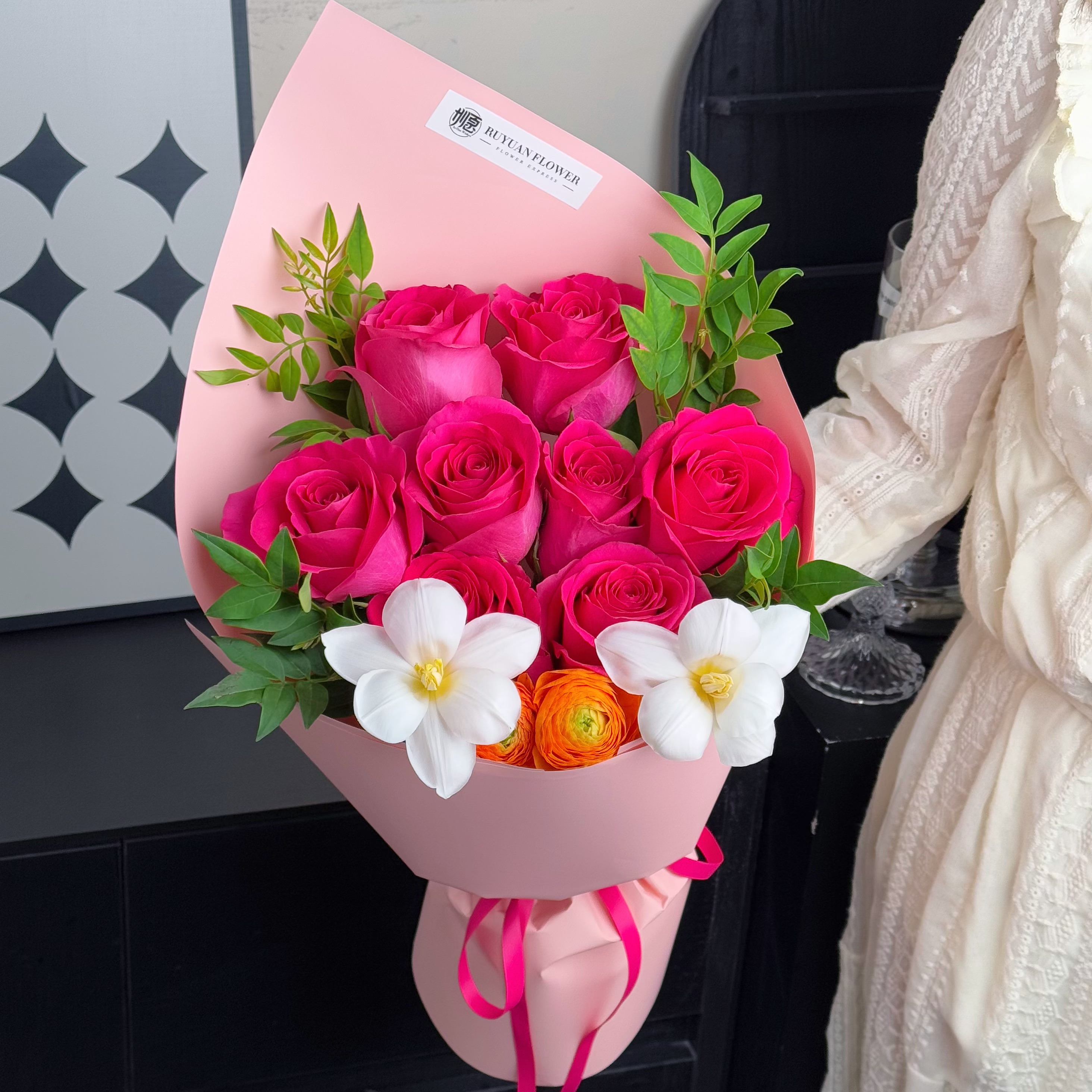 【美伢的花】美伢同款花束同城配送小时达弗洛伊德郁金香见面小花束网红花束