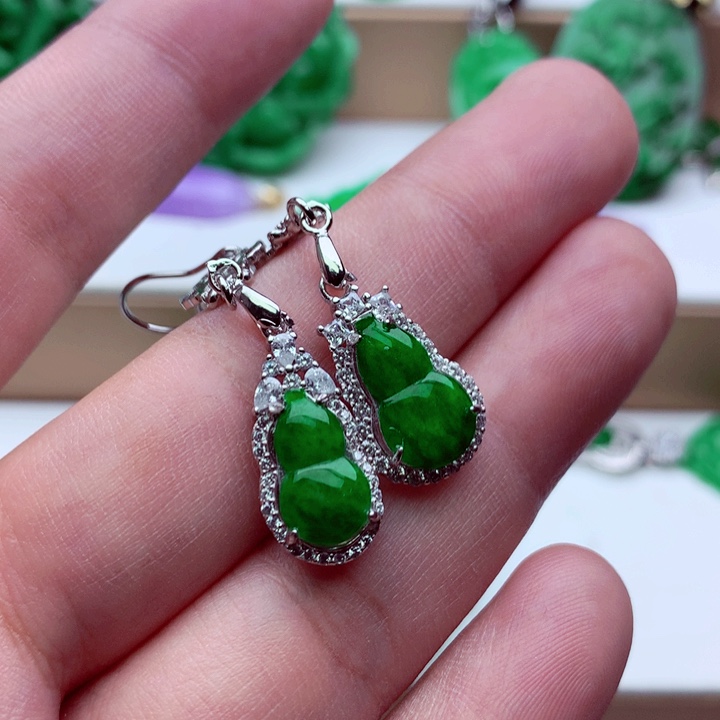 翡翠未镶嵌耳饰耳饰