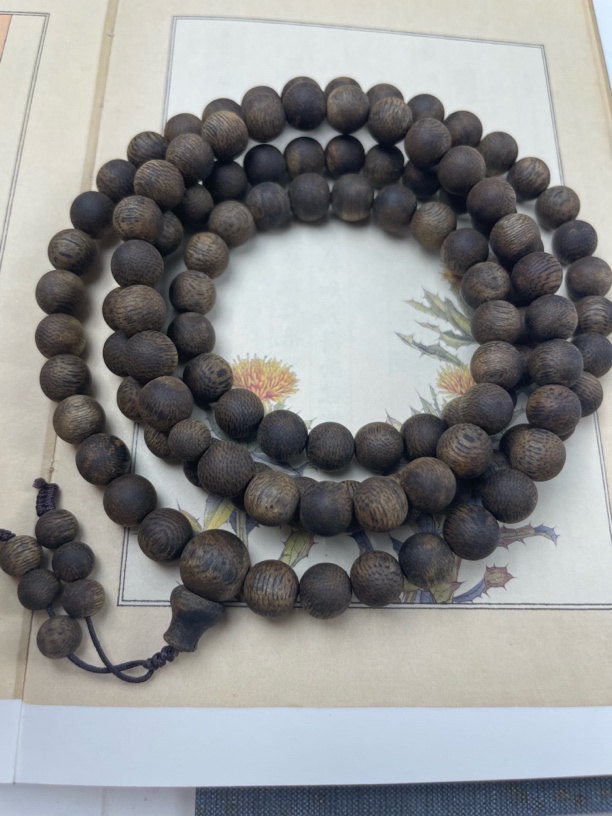 沉香绿奇楠、糖结（沉水浮级）8mm多圈手串圆珠设计男女款