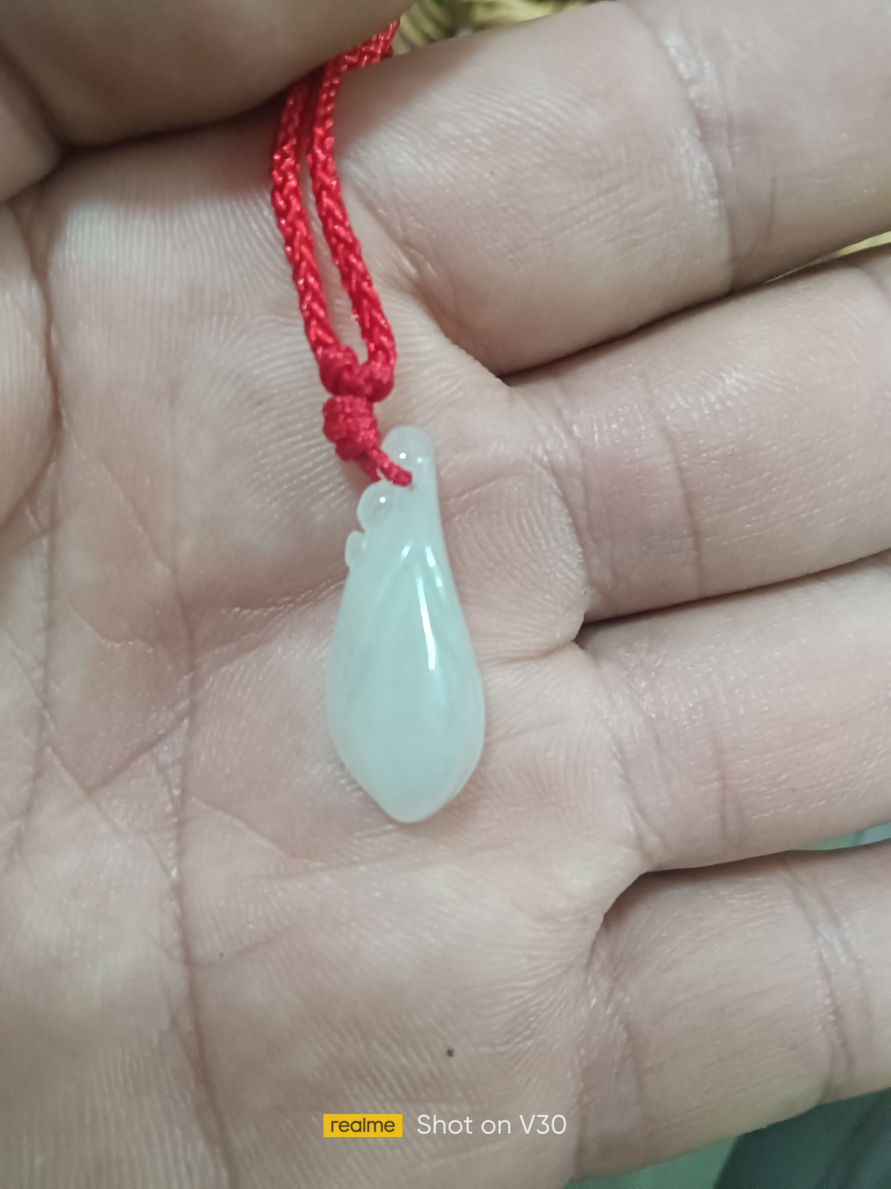 天然翡翠A货，时尚吊坠
