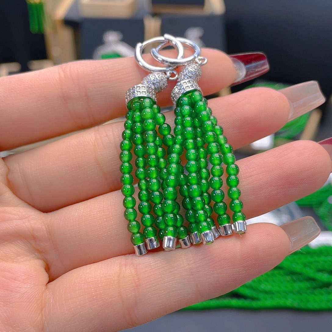 翡翠耳饰银S925镶嵌卡3