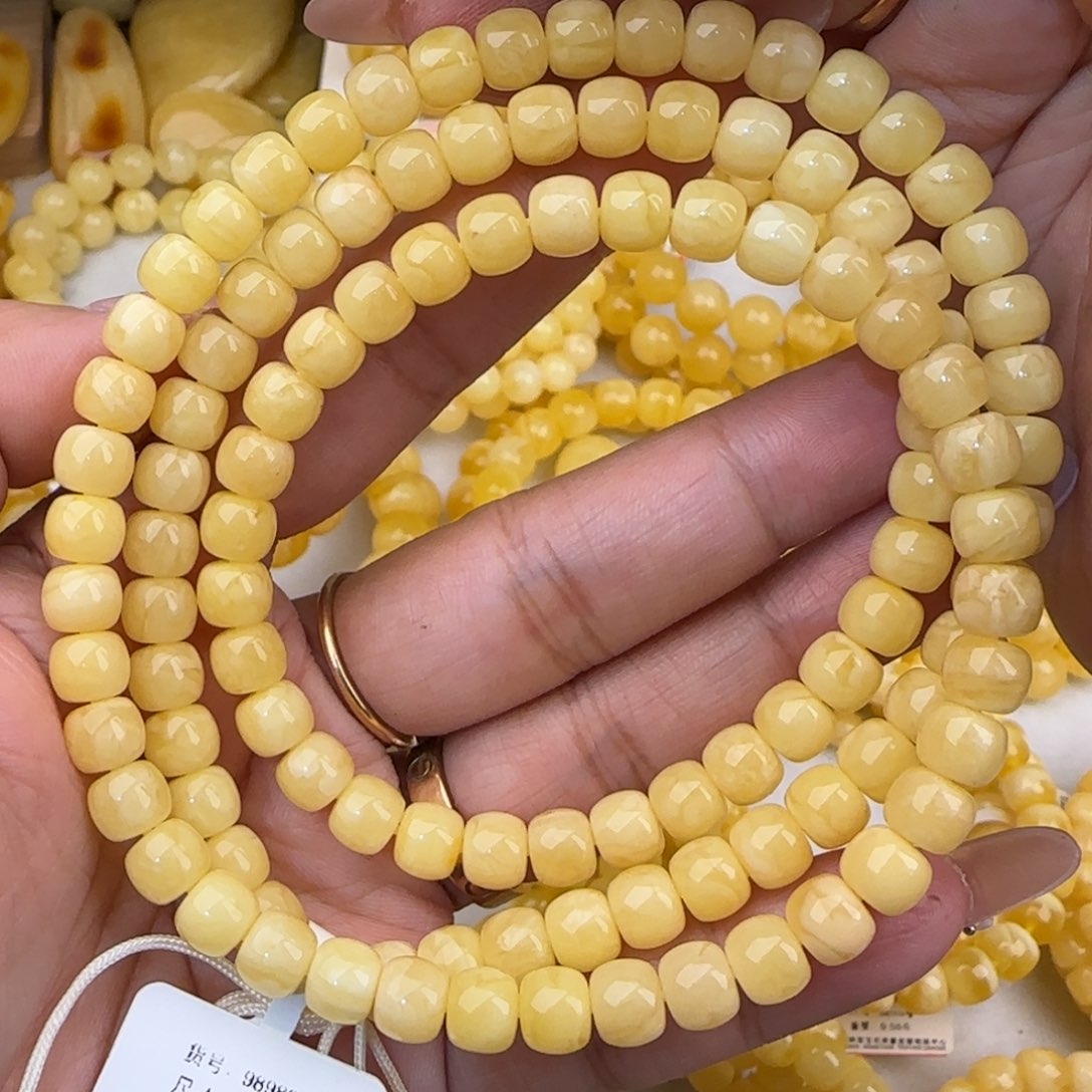 蜜蜡未镶嵌手串白花老型多圈