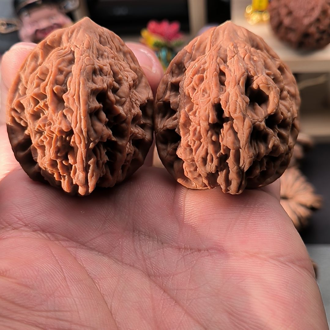 呜***唬吊坠文玩核桃虎头福利