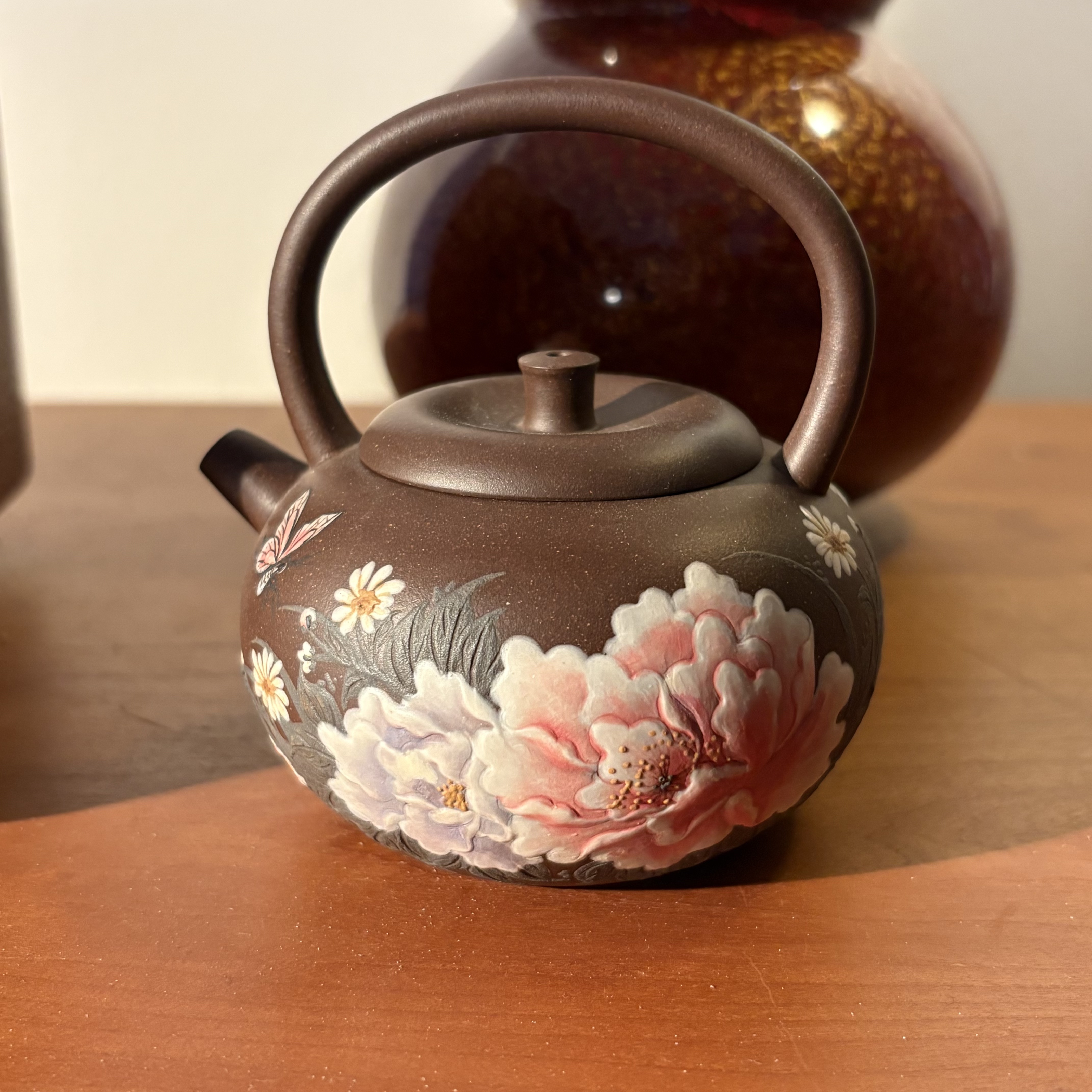 【松泉茶器】牡丹提梁紫砂壶 余飞洋