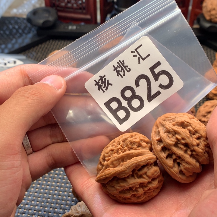 吊坠文玩核桃九龙