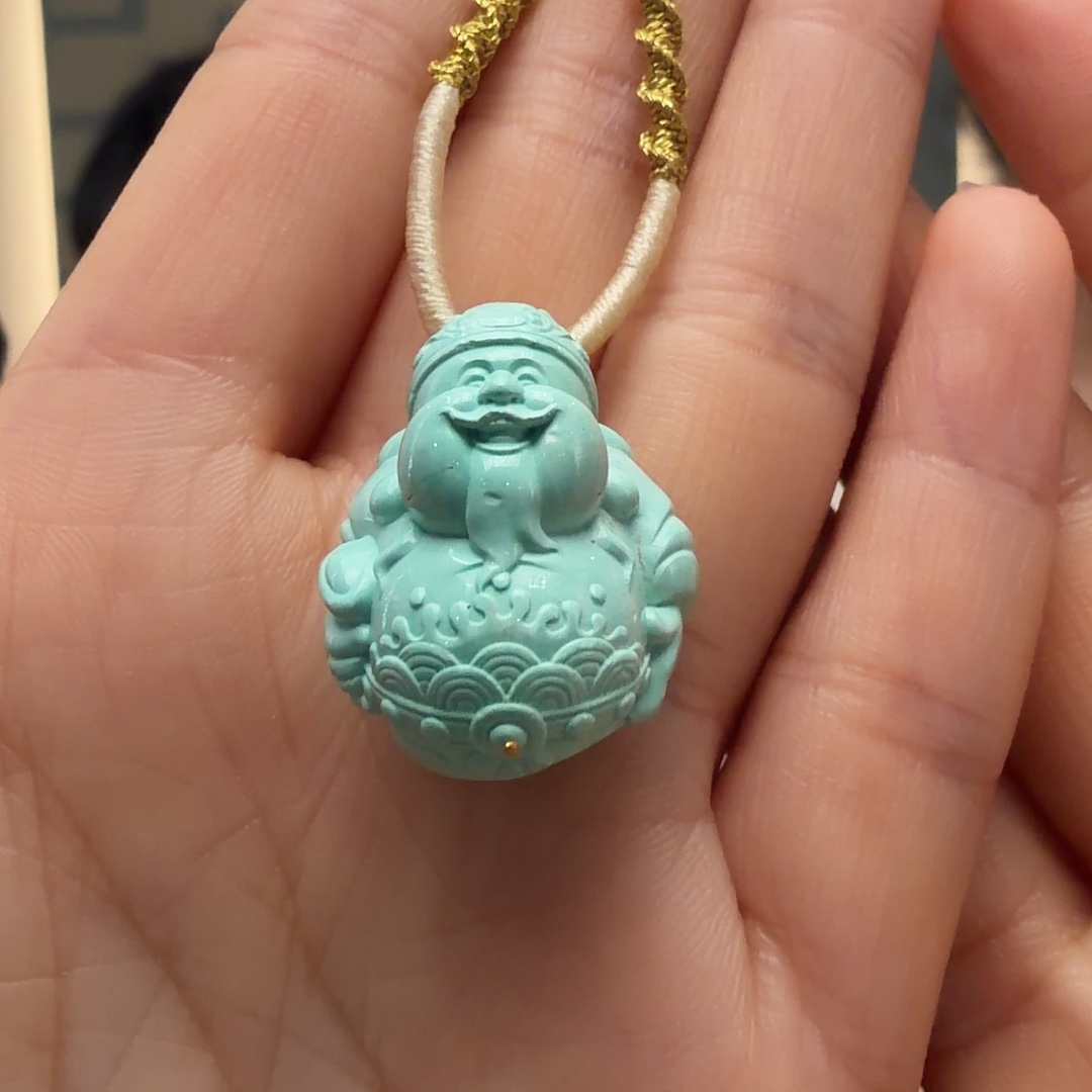 绿松石未镶嵌颈饰