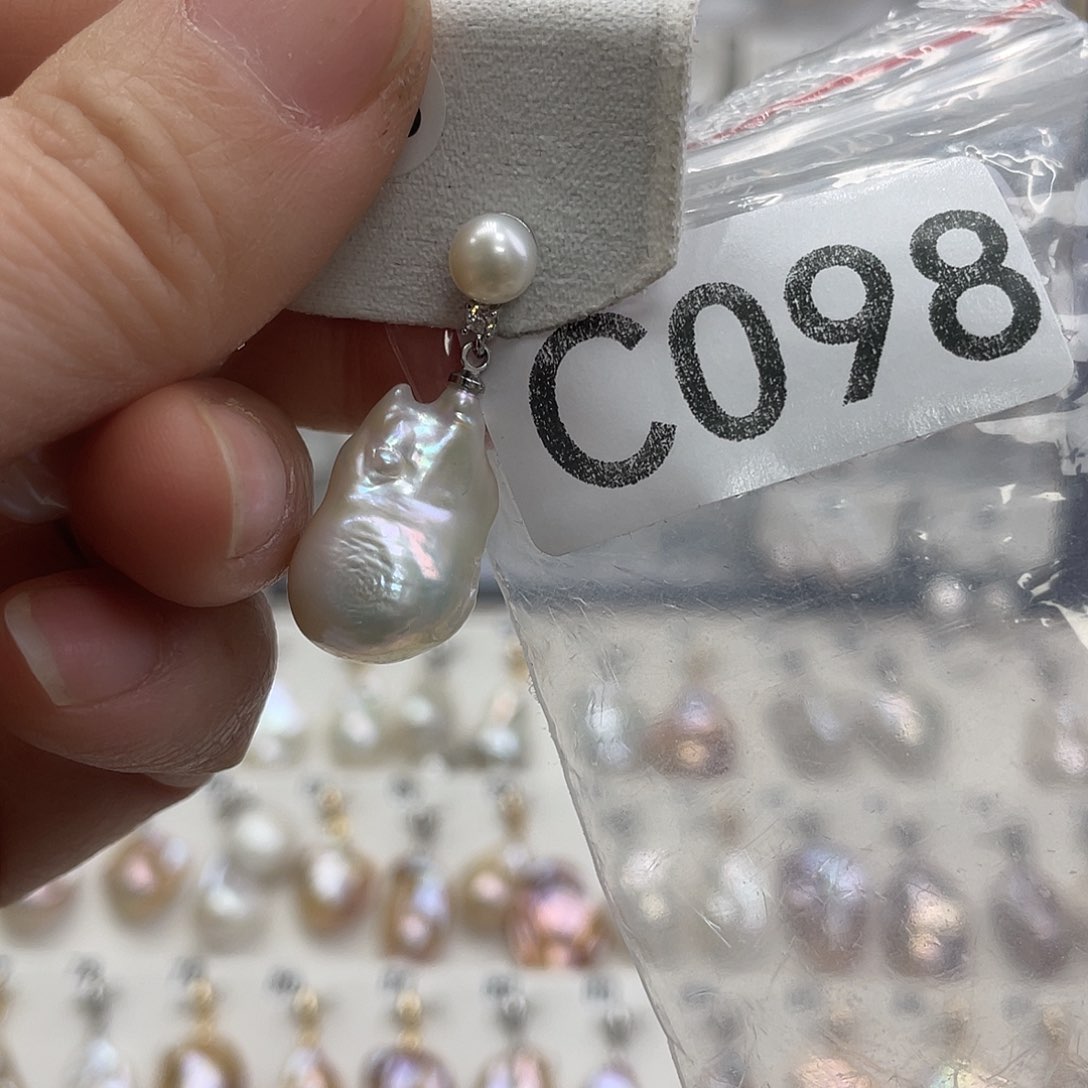 淡水珍珠颈饰未镶嵌奔***?