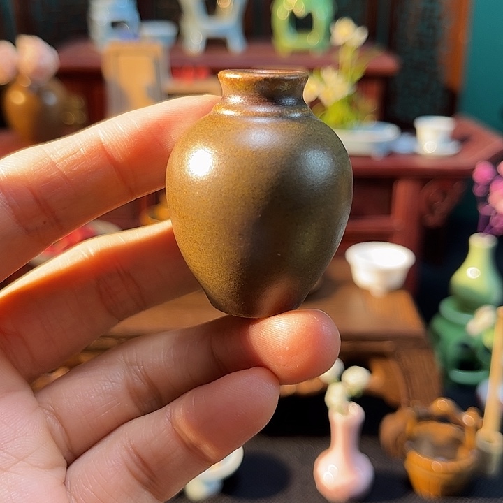 摆件微陶老王迷你花瓶