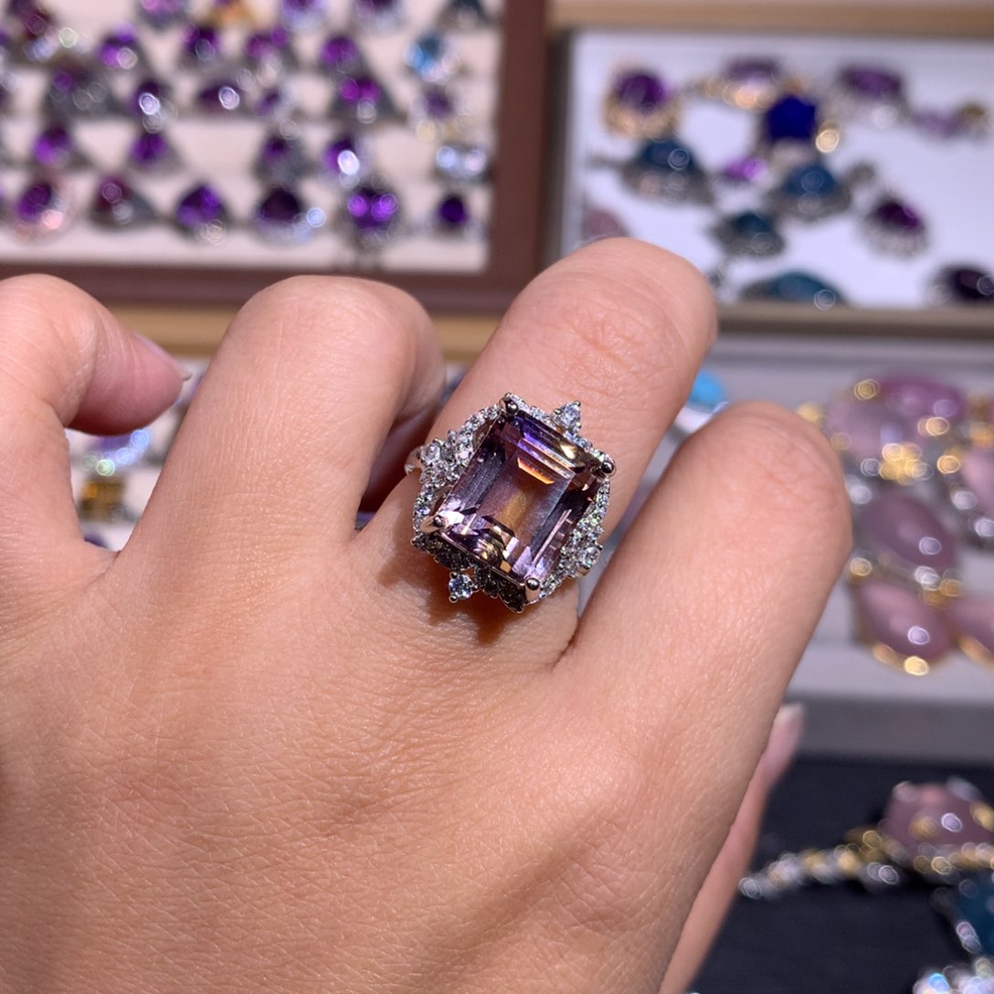 【闪购商品】水晶戒指银S925镶嵌我****?戒指