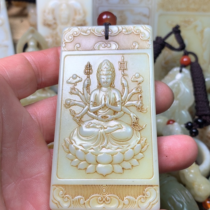 和田玉挂件未镶嵌龍*飞