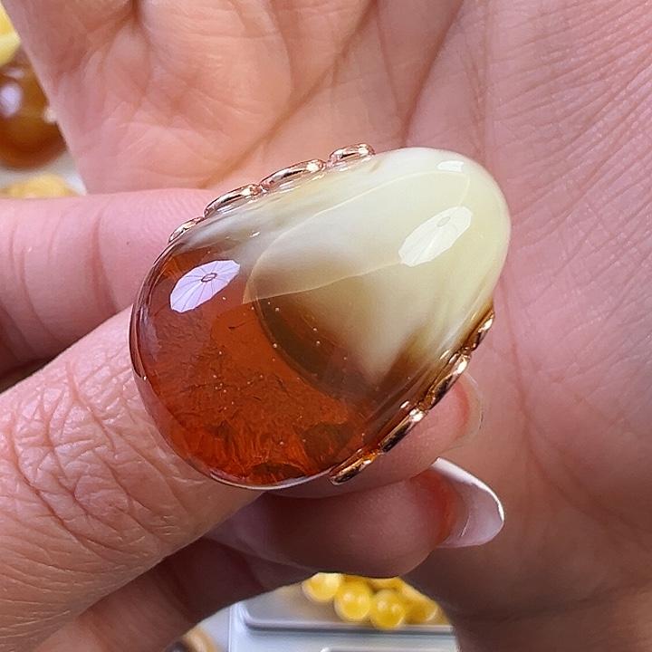 蜜蜡颈饰未镶嵌蜜蜡