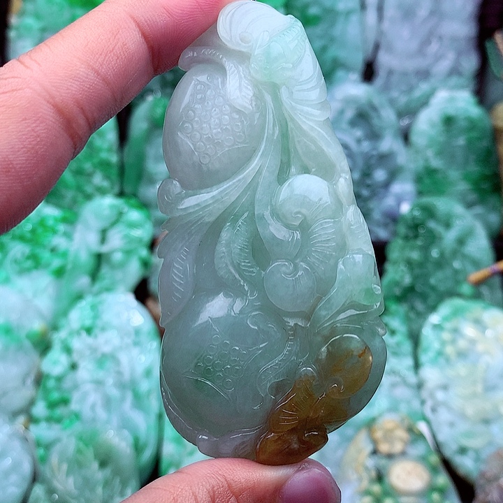 翡翠吊坠(不含链)未镶嵌