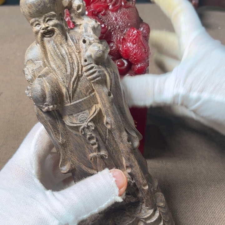 精品摆件工艺品等