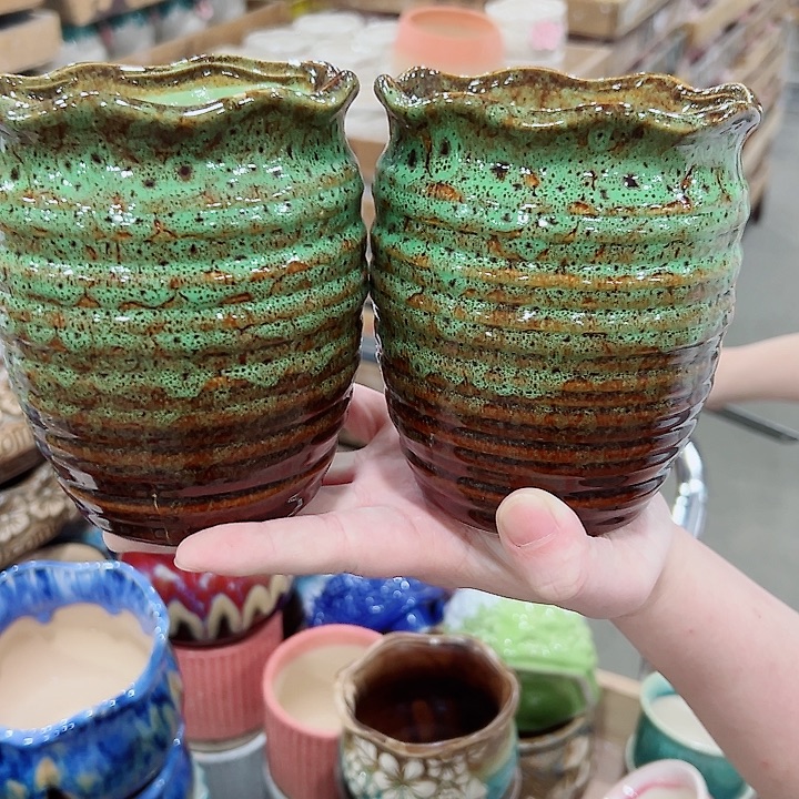 有孔.凑满10元发货多肉陶瓷花盆！