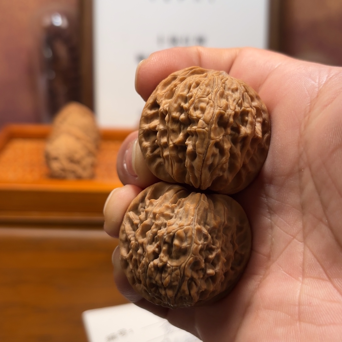 吊坠文玩核桃全品山地磨盘边39Q6112