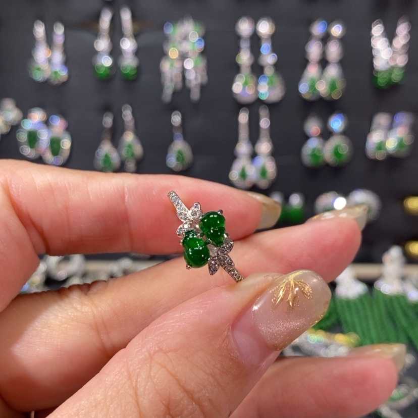 【闪购商品】翡翠戒指银S925镀金镶嵌
