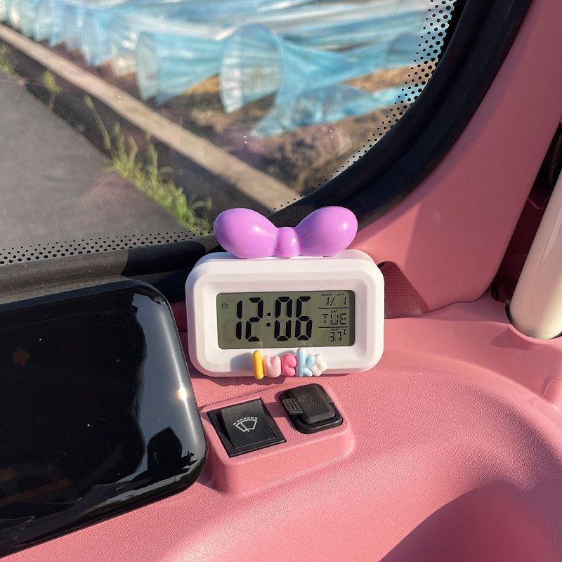 少女心车载迷你电子表粘贴车载时钟三轮车电子表简约大数字车表